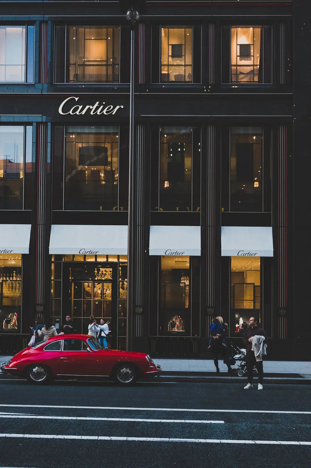 The Psychology Behind High-Ticket Purchases